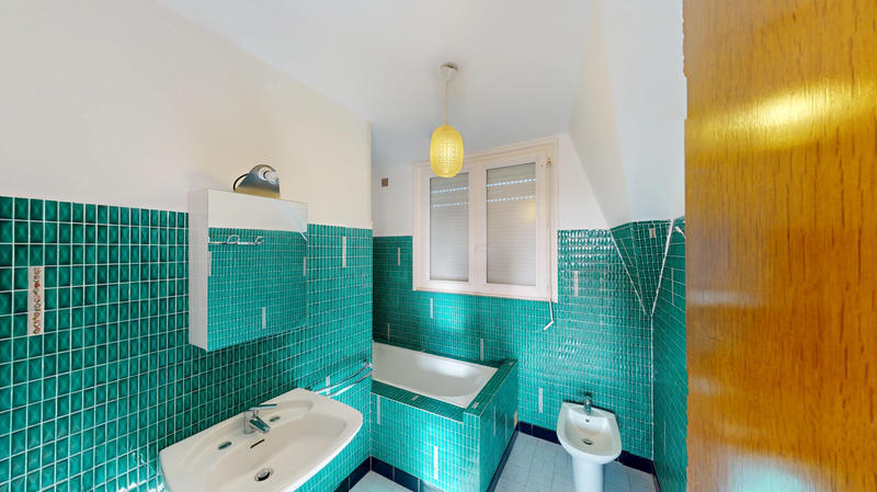 Maison - 160 m² - 7 pièces