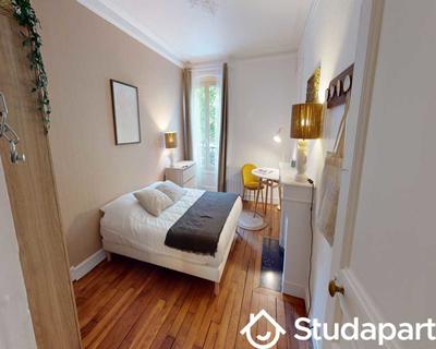 Chambre - 50 m² - 1 pièce