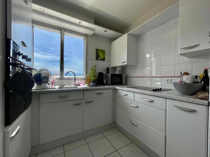 Appartement - 60 m² - 2 pièces