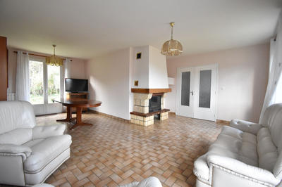 Maison - 93 m² - 4 pièces