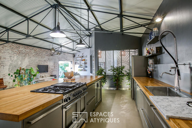 Maison - 221 m² - 6 pièces