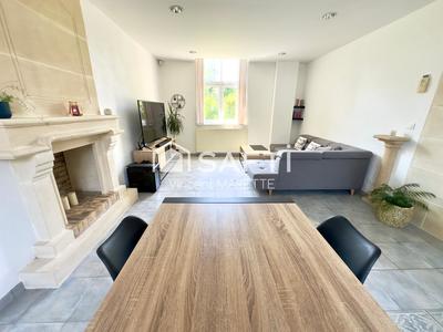 Appartement - 85 m² - 3 pièces