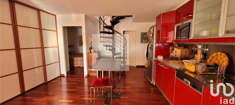 Appartement - 100 m² - 3 pièces