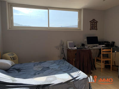 Appartement - 160 m² - 7 pièces