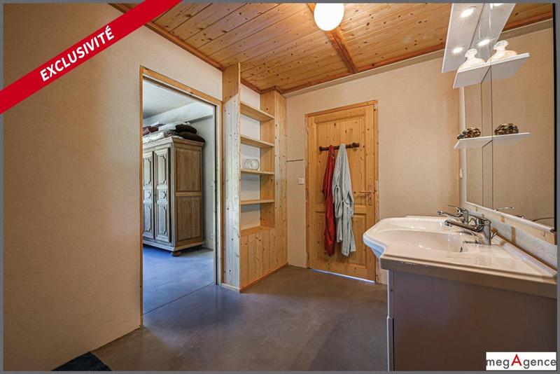 Maison en pierre - 108 m² - 4 pièces