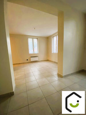 Maison - 70 m² - 5 pièces