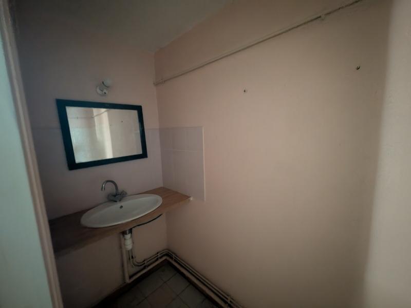 Maison - 250 m² - 7 pièces