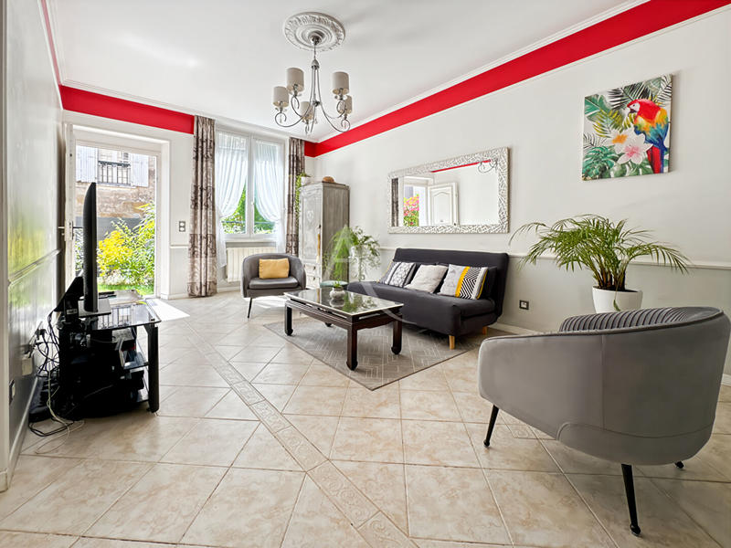 Maison de village - 90 m² - 5 pièces