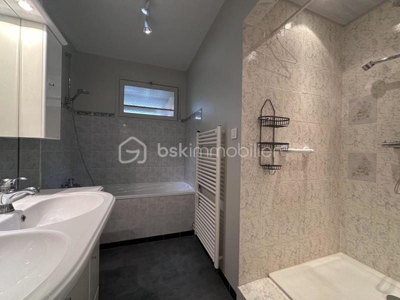 Appartement - 89 m² - 4 pièces