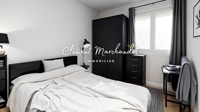 Appartement - 81 m² - 5 pièces