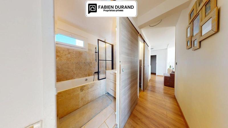 Appartement - 80 m² - 4 pièces