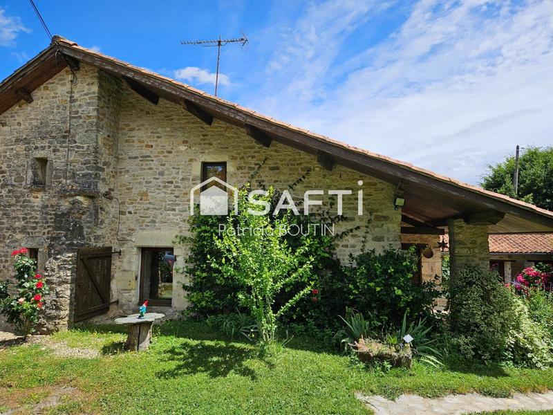 Maison - 260 m² - 10 pièces