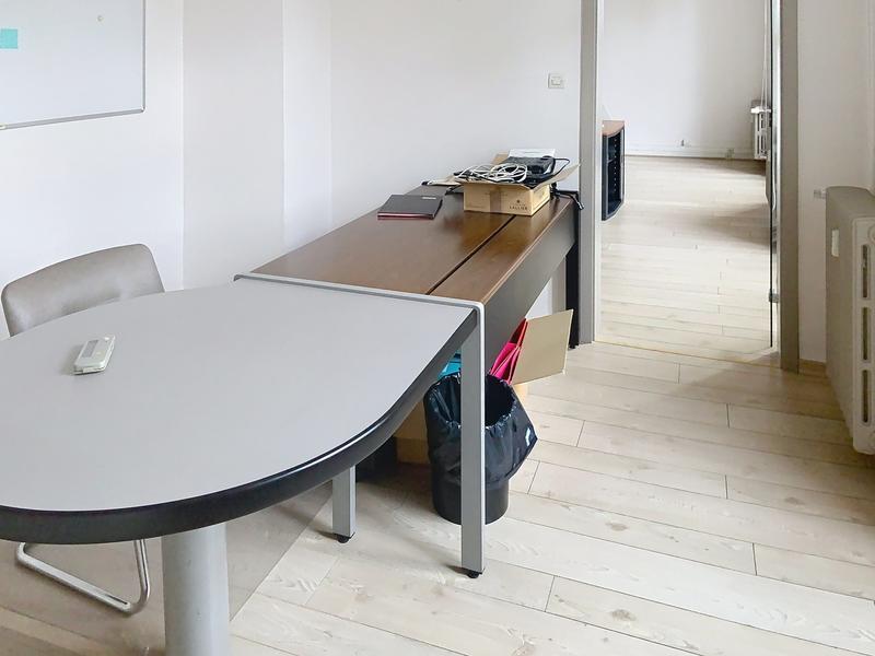 Local d'activités - 56 m² - 2 pièces