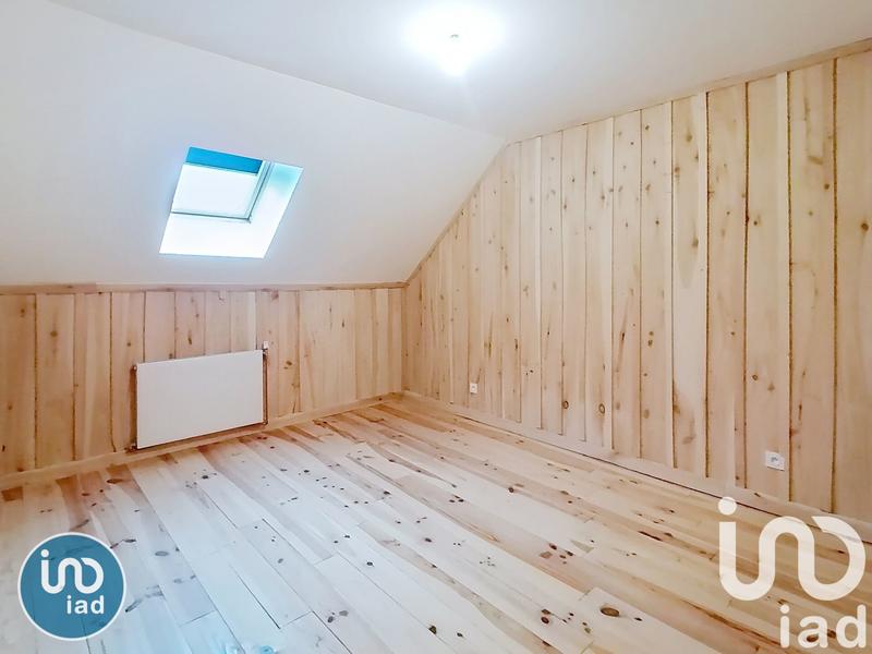 Appartement - 102 m² - 5 pièces