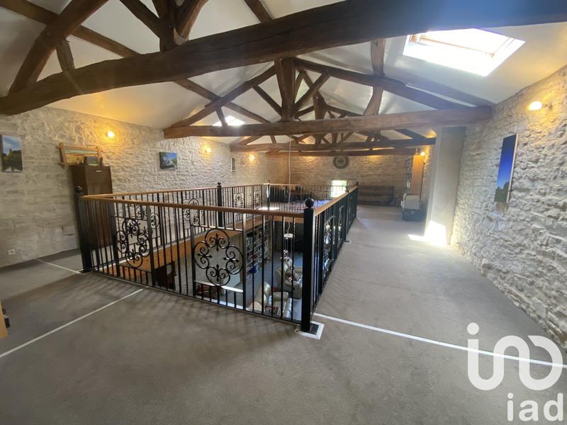 Maison de village - 341 m² - 11 pièces