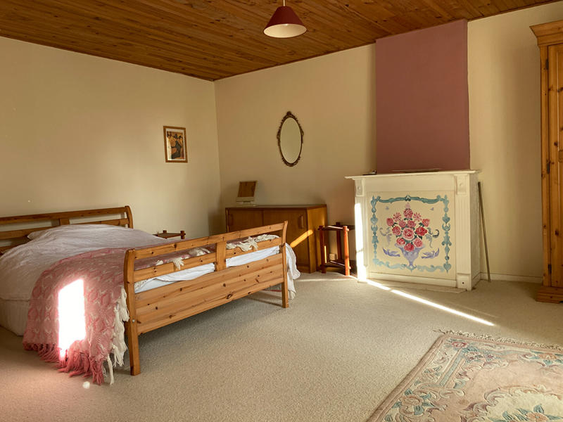 Maison - 202 m² - 8 pièces