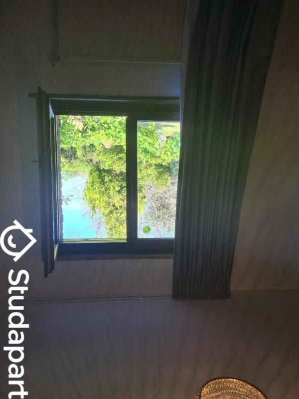 Chambre - 14 m² - 1 pièce