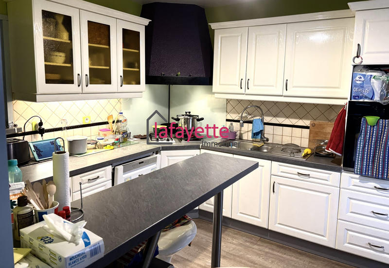 Maison - 191 m² - 6 pièces