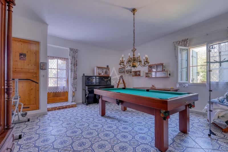 Viager - Maison - 316 m² - 8 pièces