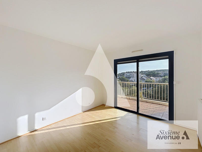 Appartement - 85 m² - 4 pièces