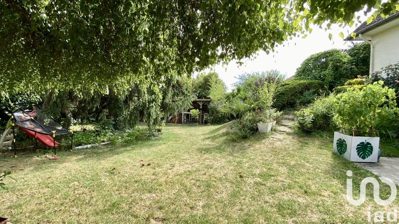 Maison - 230 m² - 5 pièces