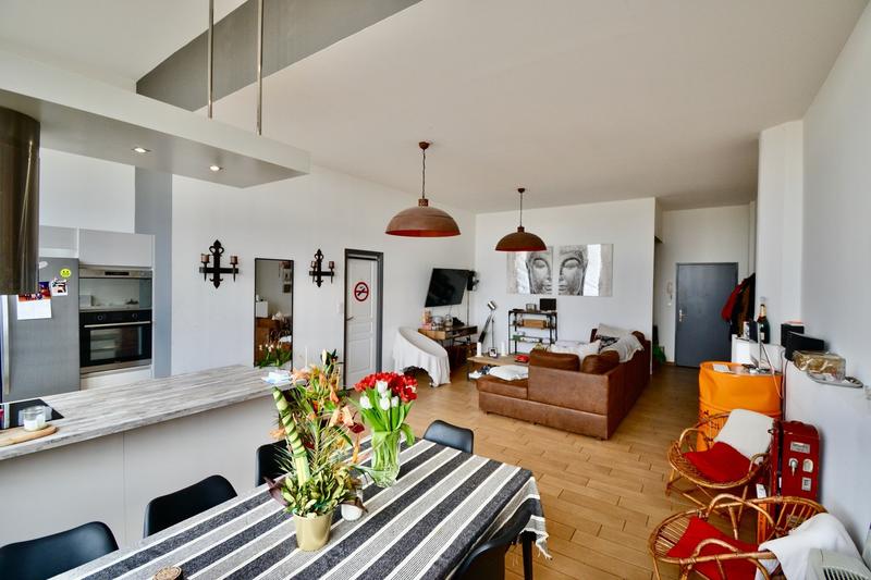 Appartement - 80 m² - 3 pièces