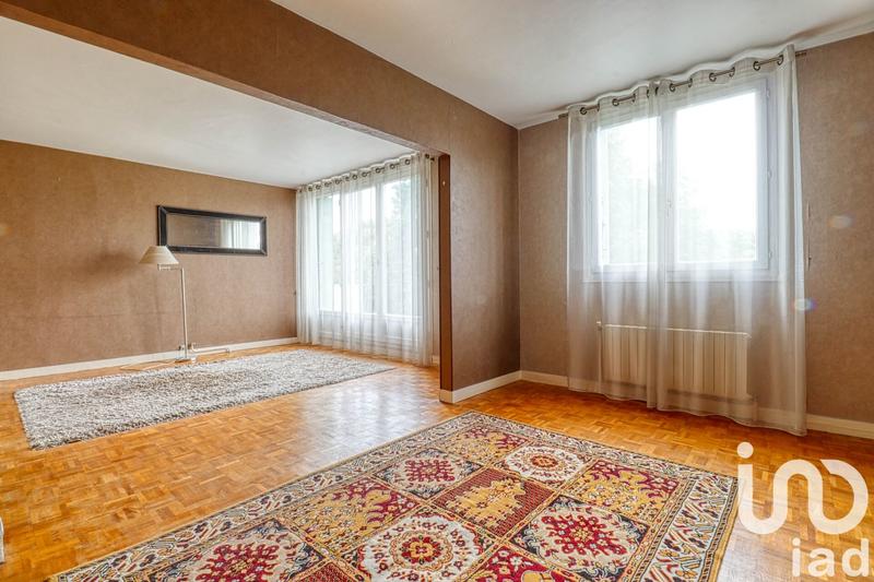 Appartement - 84 m² - 4 pièces