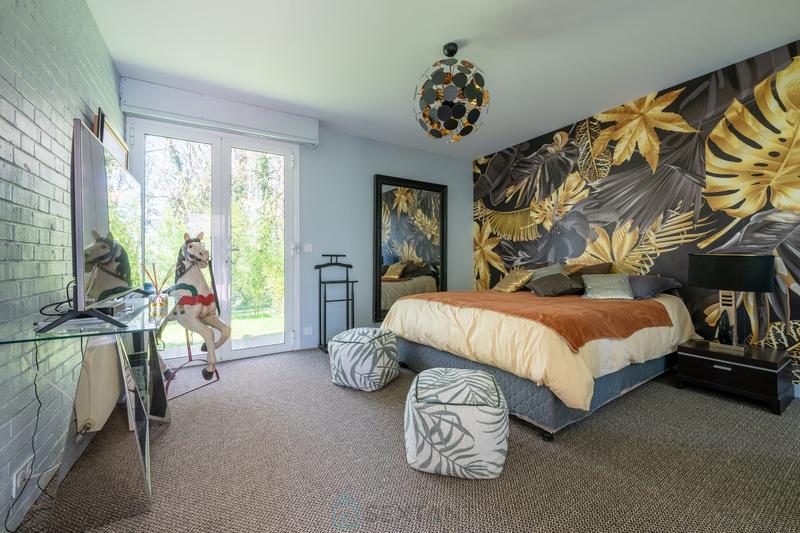 Maison d'architecte - 215 m² - 6 pièces