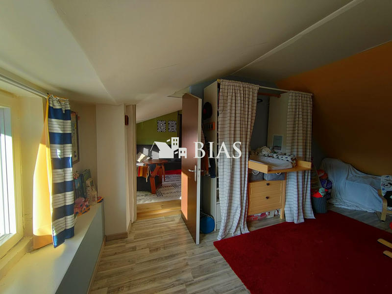 Maison - 162 m² - 6 pièces