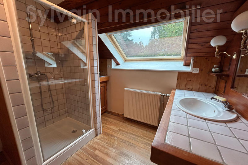 Maison - 171 m² - 7 pièces