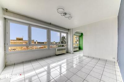 Appartement - 76 m² - 4 pièces