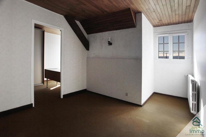 Maison - 166 m² - 7 pièces