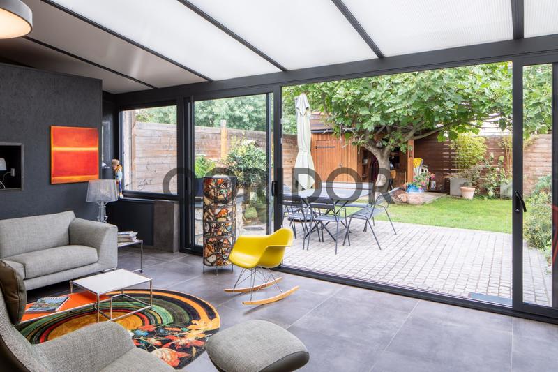 Maison - 237 m² - 6 pièces