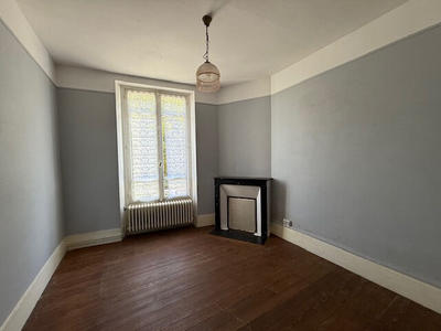 Maison - 79 m² - 5 pièces