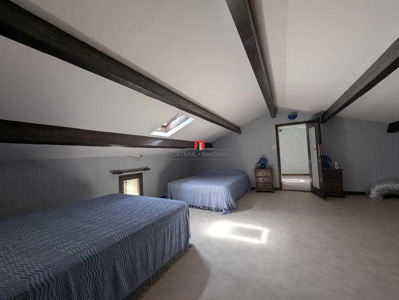 Maison - 140 m² - 4 pièces