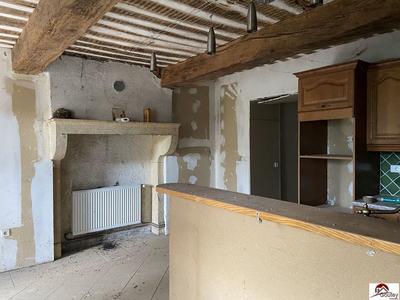 Maison traditionnelle - 163 m² - 8 pièces