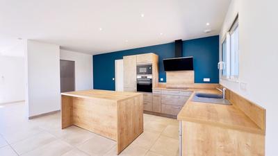 Maison - 110 m² - 4 pièces