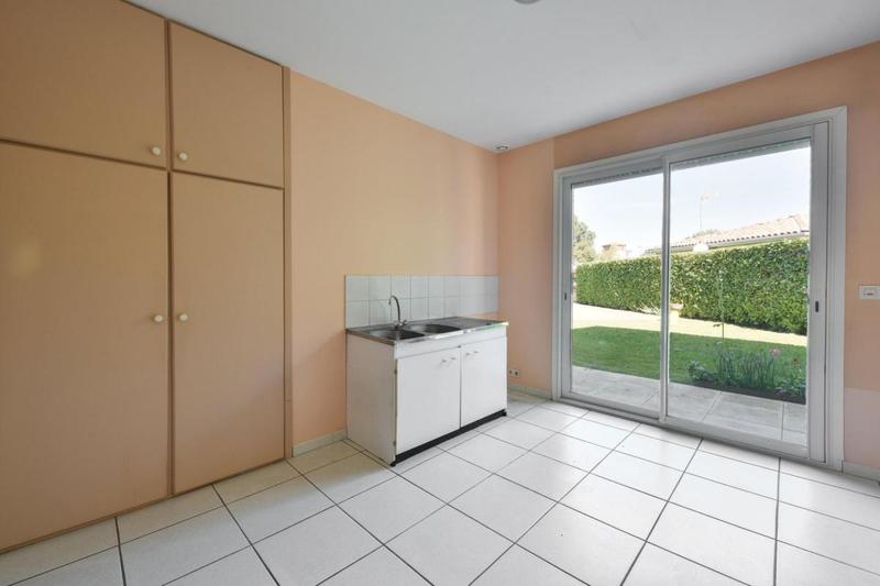 Maison - 281 m² - 7 pièces