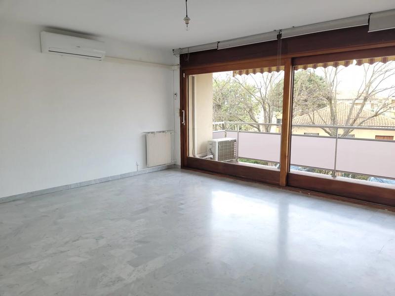 Appartement - 80 m² - 3 pièces