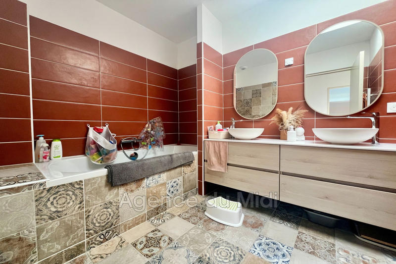 Maison - 137 m² - 5 pièces