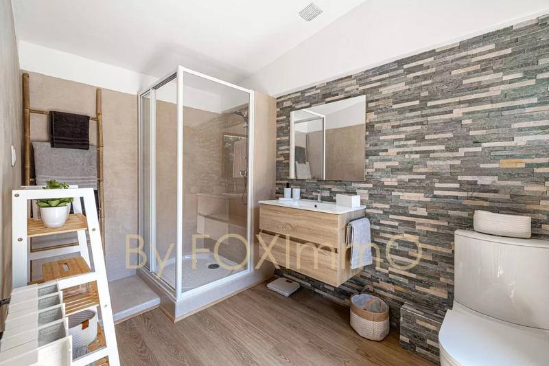 Maison - 190 m² - 7 pièces