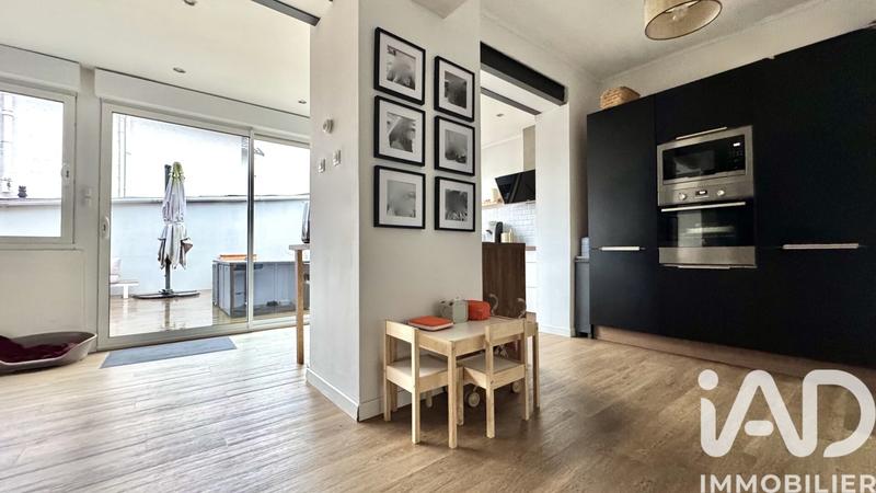 Maison - 90 m² - 3 pièces