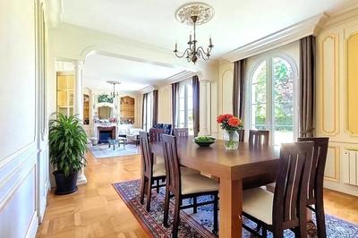 Maison - 177 m² - 7 pièces