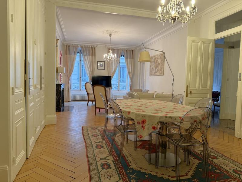 Appartement - 138 m² - 4 pièces