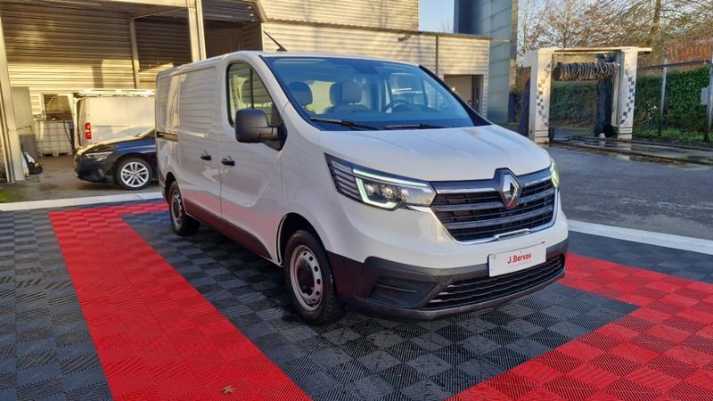 Renault Trafic l1h1 3000 kg blue 2.0 dci 130 confort