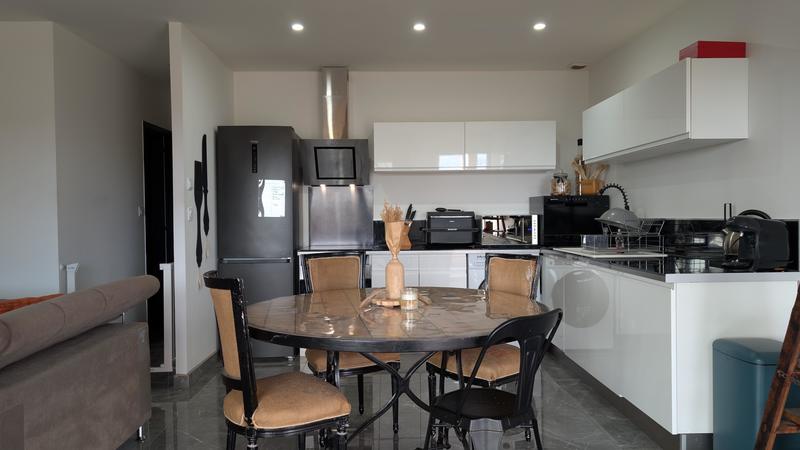 Appartement - 62 m² - 3 pièces