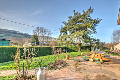 Maison traditionnelle - 86 m² - 6 pièces