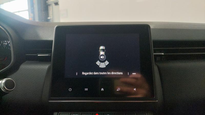 Renault Clio V Business TCe 100 - 20