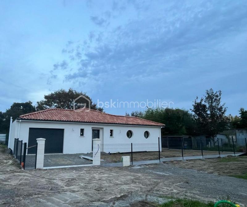 Maison - 134 m² - 6 pièces