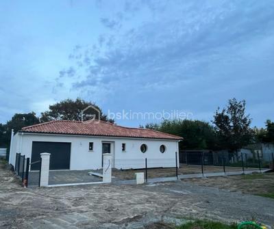 Maison - 134 m² - 6 pièces